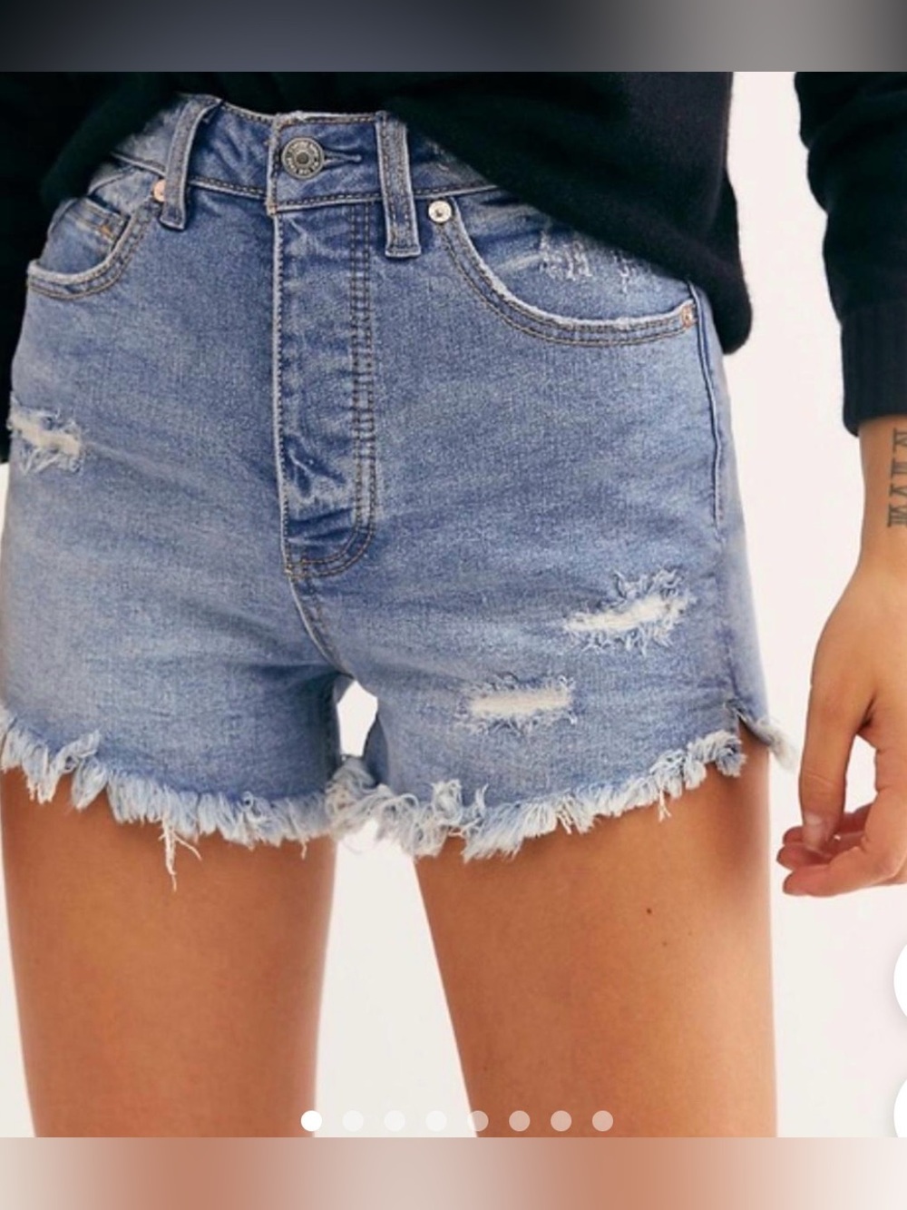 FREE PEOPLE (we the free) Frayed Hem High-Rise Denim Shorts Euc